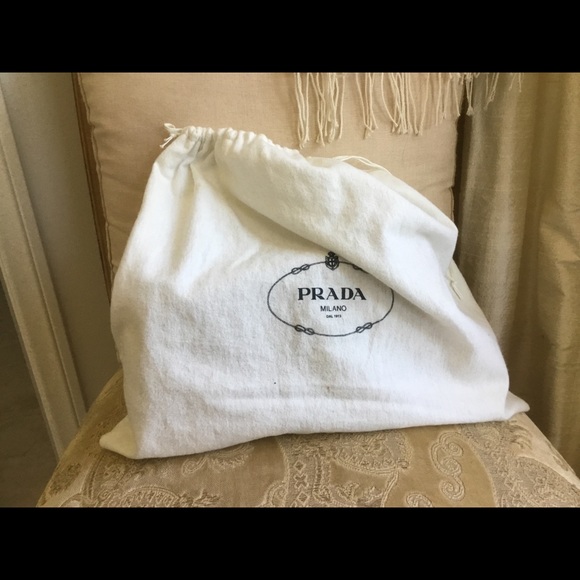 Sold. ❌Authentic Prada pink shoulder bag handle buckle - Picture 8 of 8